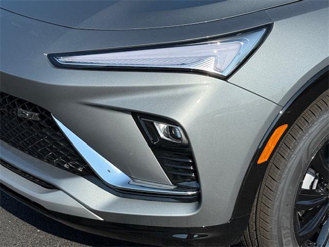 new 2025 Buick Envista car, priced at $29,731