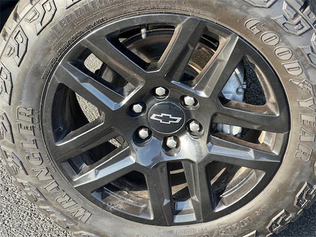 used 2022 Chevrolet Silverado 1500 car, priced at $39,994