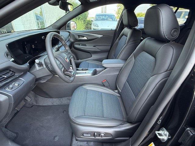 new 2025 Buick Envista car, priced at $26,443