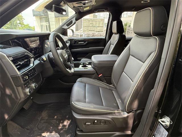 new 2025 GMC Yukon car, priced at $75,934
