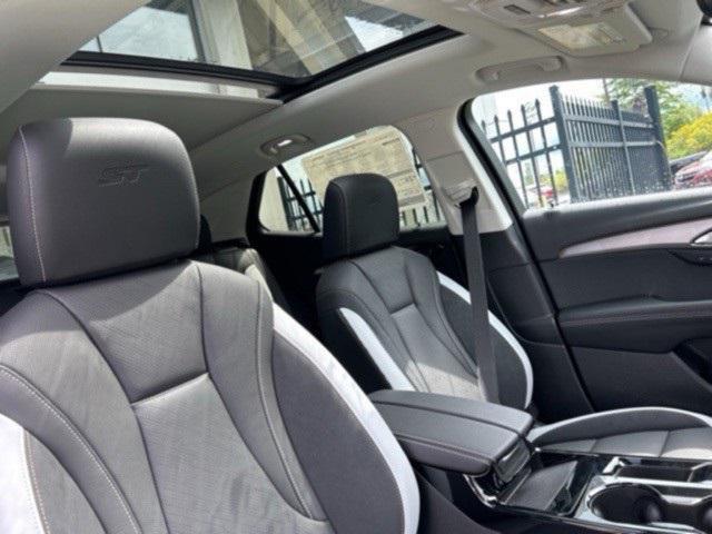 new 2024 Buick Envision car, priced at $40,761