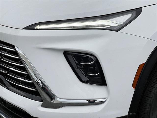 new 2025 Buick Enclave car, priced at $43,690