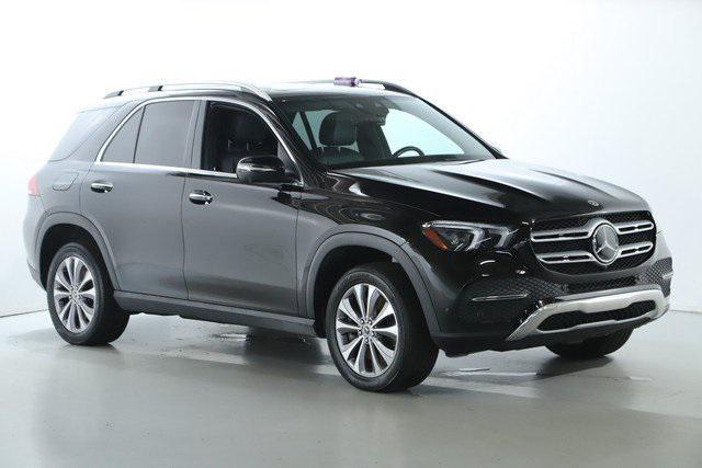 used 2022 Mercedes-Benz GLE 450 car, priced at $47,355