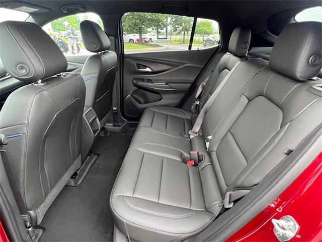 new 2025 Buick Envista car, priced at $27,142