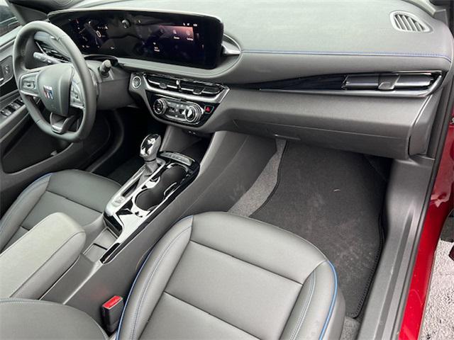 new 2025 Buick Envista car, priced at $27,142
