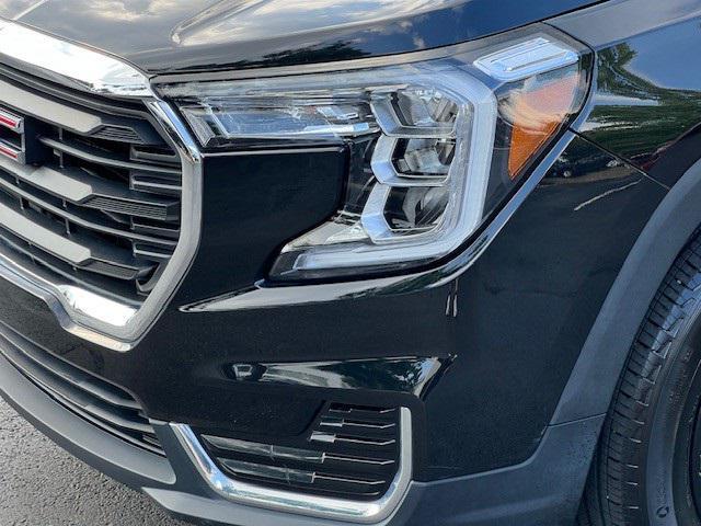 used 2022 GMC Terrain car, priced at $21,995