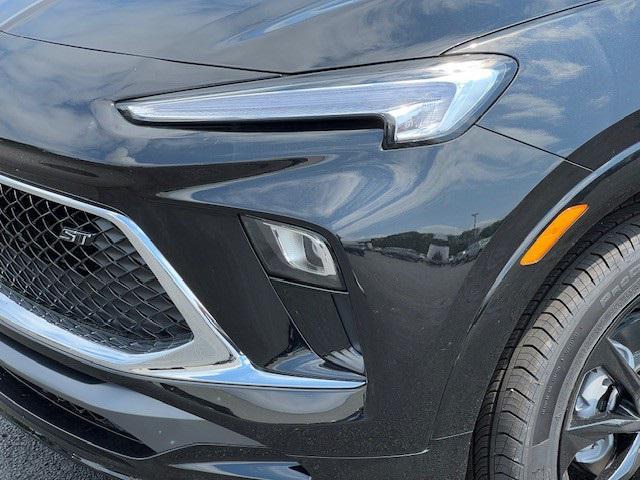 new 2026 Buick Encore GX car, priced at $33,579