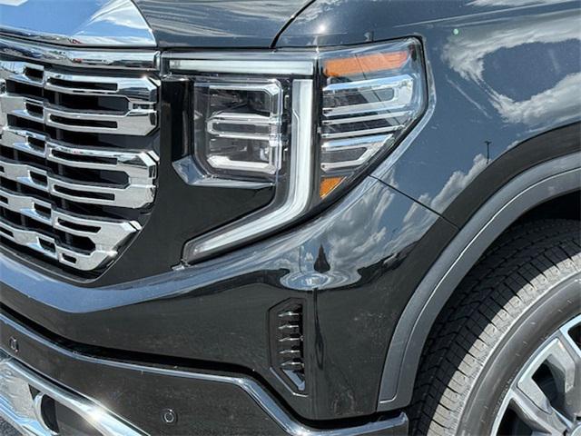 new 2025 GMC Sierra 1500 car, priced at $67,006