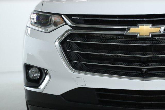 used 2021 Chevrolet Traverse car, priced at $23,199