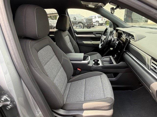 new 2025 GMC Terrain car, priced at $31,558
