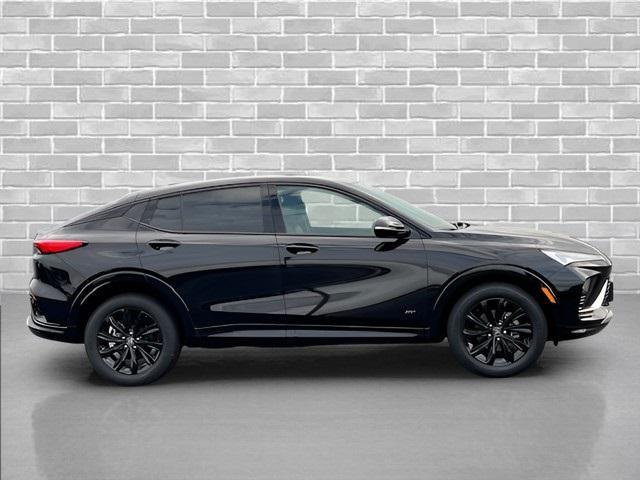new 2025 Buick Envista car, priced at $26,543