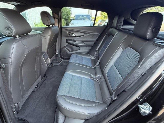 new 2025 Buick Envista car, priced at $25,943