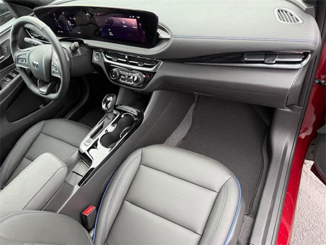 new 2025 Buick Envista car, priced at $27,052