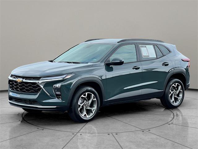 used 2025 Chevrolet Trax car, priced at $25,995