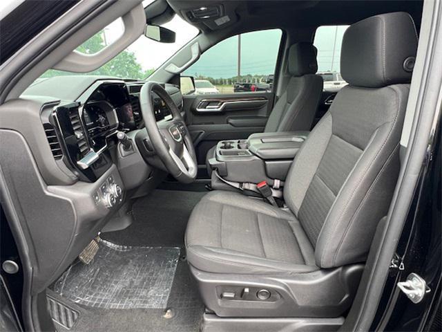 used 2025 GMC Sierra 1500 car, priced at $45,995