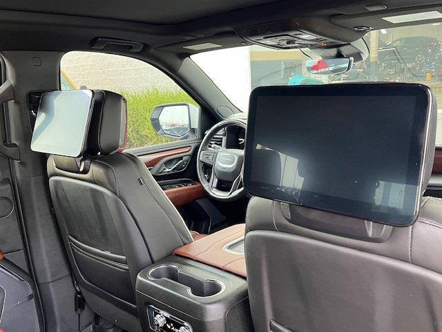 used 2023 GMC Yukon car, priced at $72,995