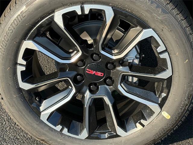 new 2025 GMC Yukon car, priced at $93,883