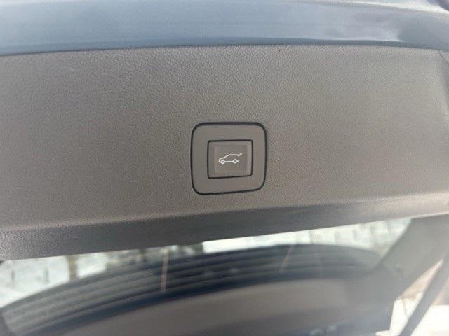 new 2025 Buick Encore GX car, priced at $36,121