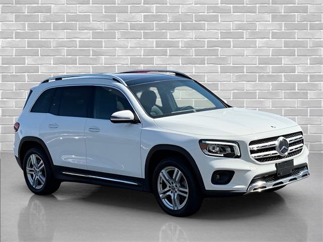 used 2021 Mercedes-Benz GLB 250 car, priced at $27,595