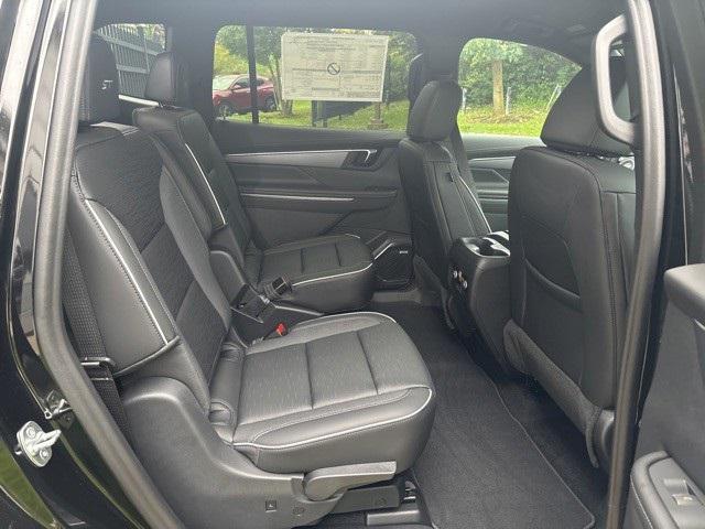 new 2025 Buick Enclave car, priced at $53,285