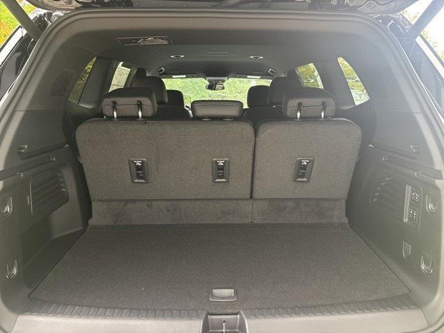 new 2025 Buick Enclave car, priced at $53,285