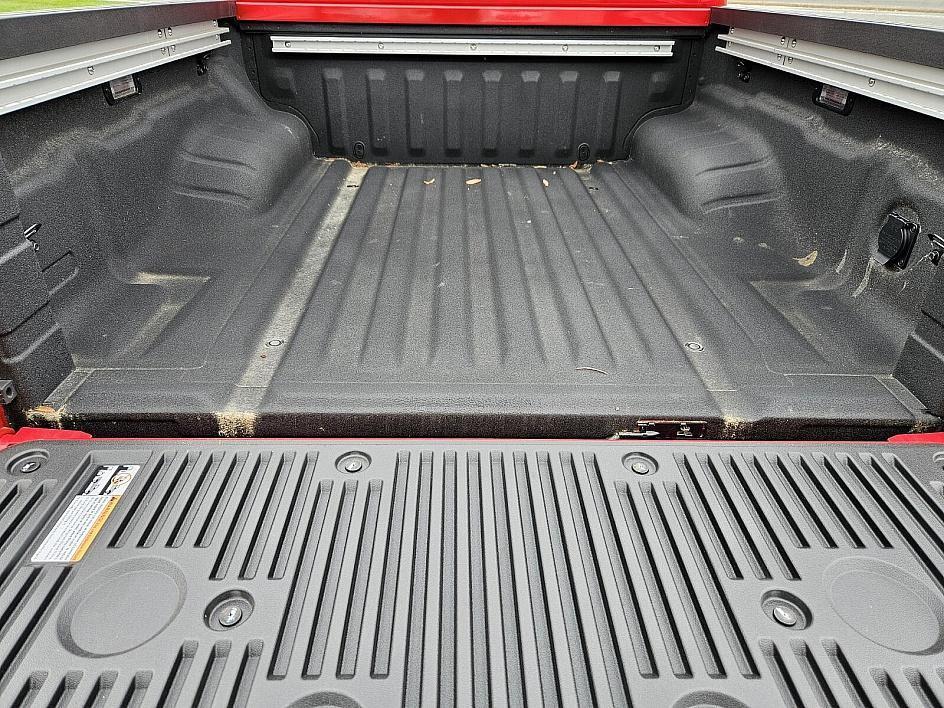 new 2025 Nissan Frontier car, priced at $37,656