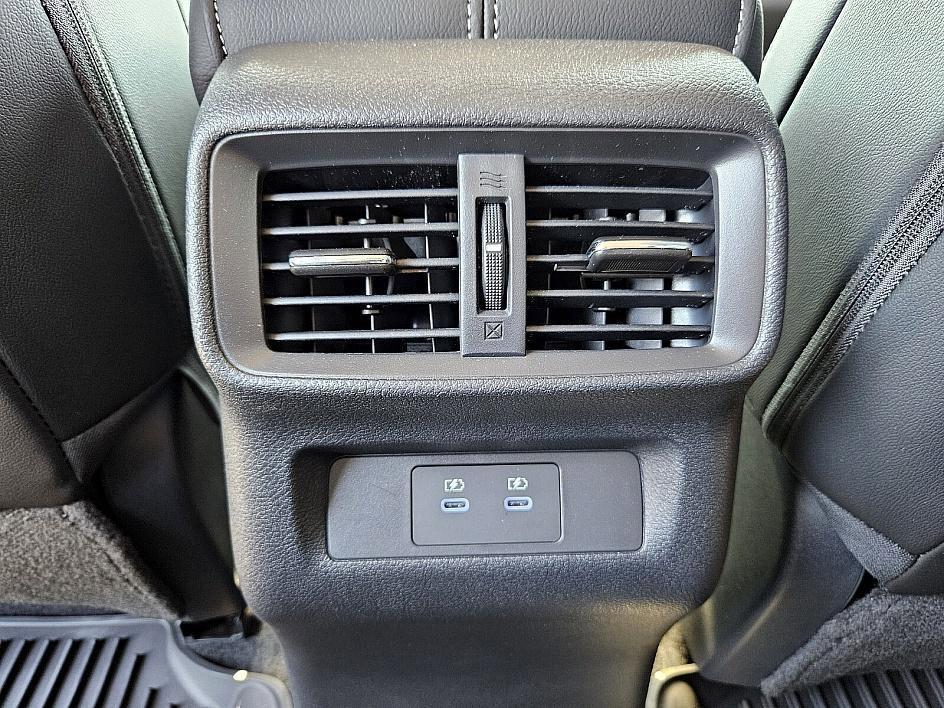 new 2025 Nissan Murano car, priced at $38,667
