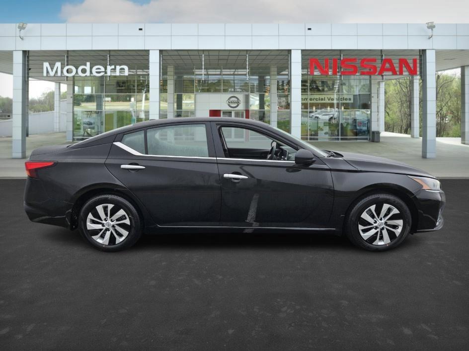 new 2025 Nissan Altima car, priced at $26,450