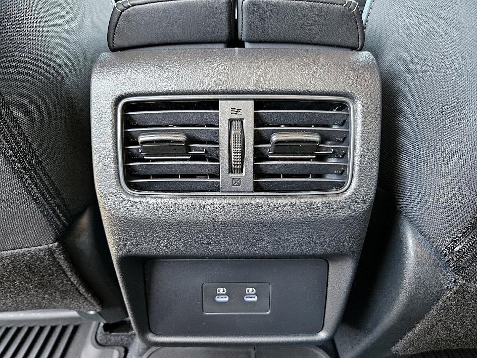 new 2025 Nissan Rogue car, priced at $29,889