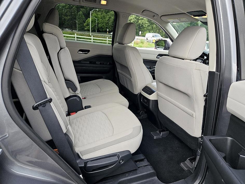 used 2022 Nissan Pathfinder car, priced at $24,777