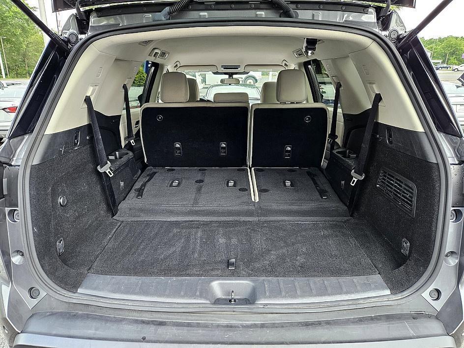 used 2022 Nissan Pathfinder car, priced at $24,777