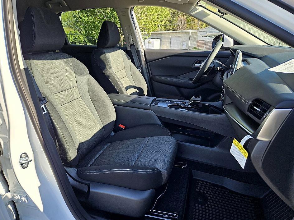 new 2025 Nissan Rogue car, priced at $30,611