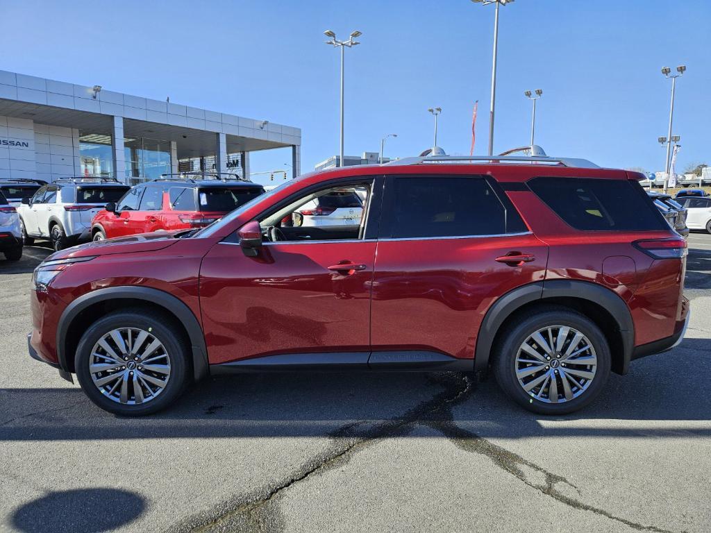 new 2025 Nissan Pathfinder car, priced at $45,365