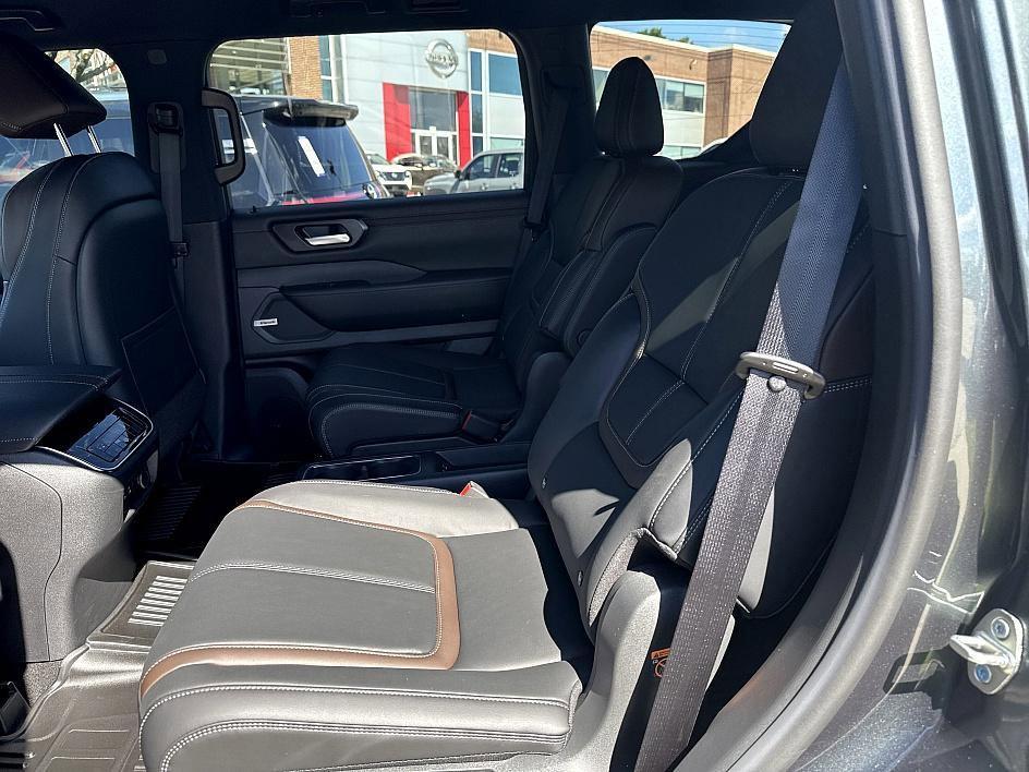 new 2025 Nissan Armada car, priced at $68,366