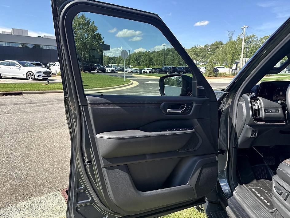 new 2025 Nissan Armada car, priced at $68,366