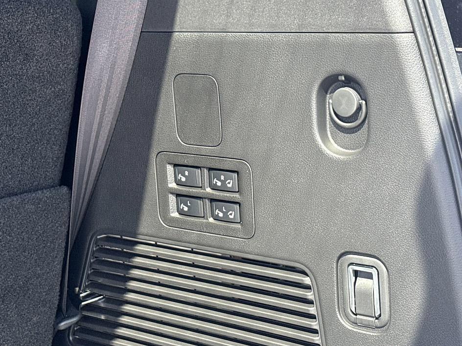 new 2025 Nissan Armada car, priced at $68,366