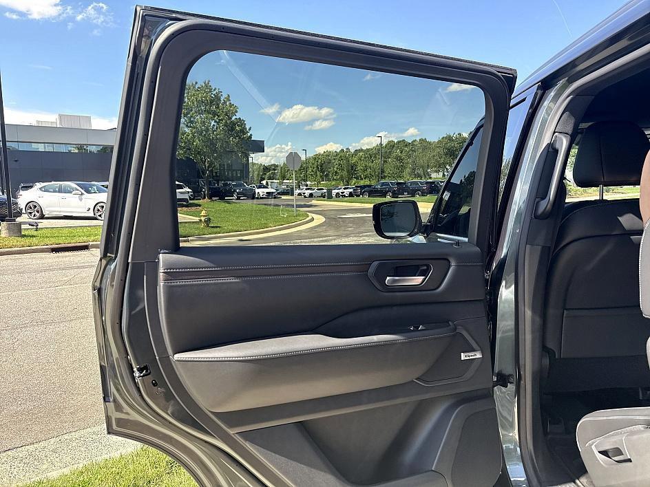 new 2025 Nissan Armada car, priced at $68,366