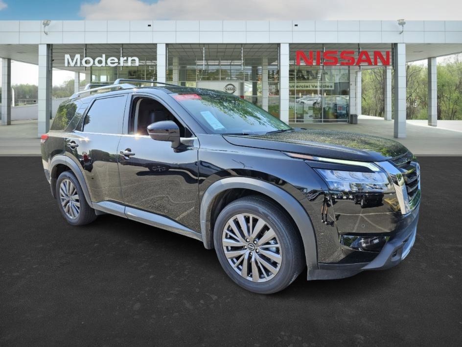 used 2024 Nissan Pathfinder car, priced at $40,898