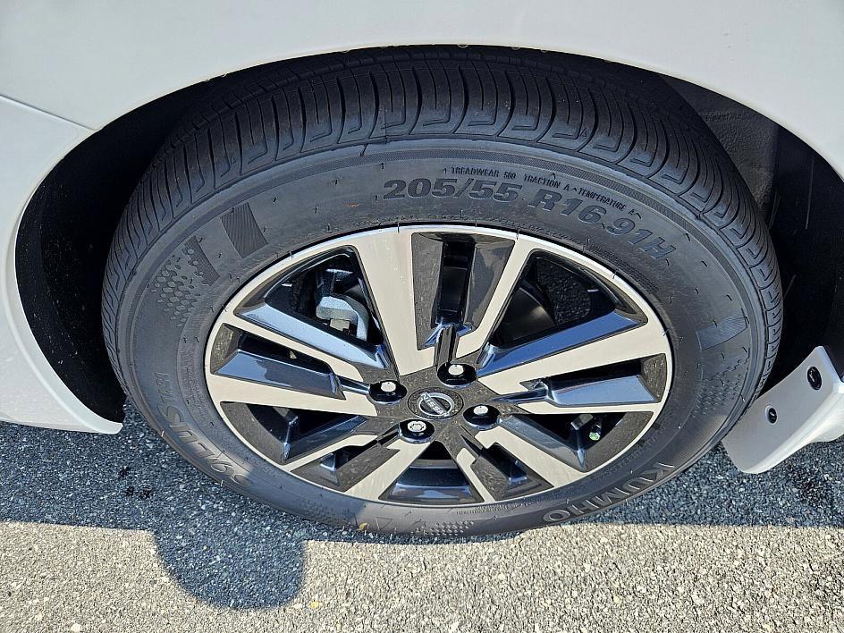 new 2025 Nissan Versa car, priced at $22,835