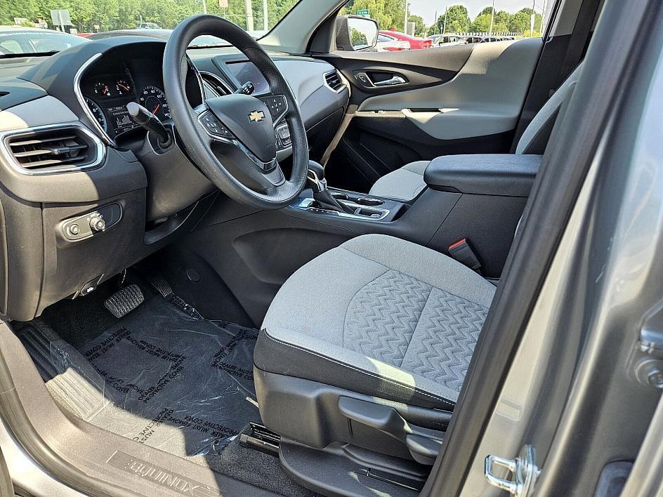used 2024 Chevrolet Equinox car, priced at $22,678