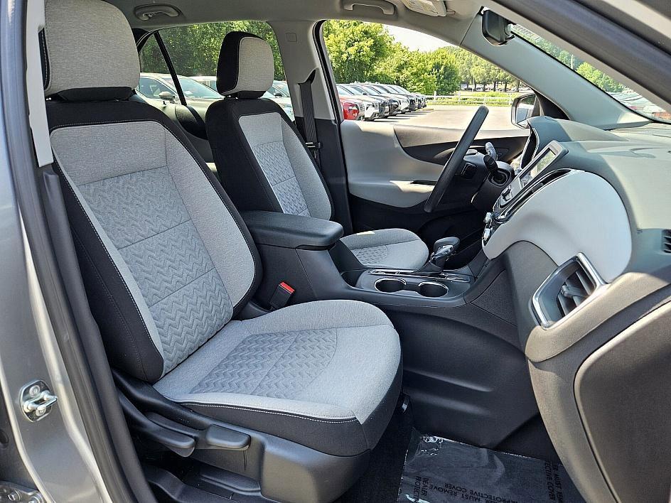 used 2024 Chevrolet Equinox car, priced at $22,678