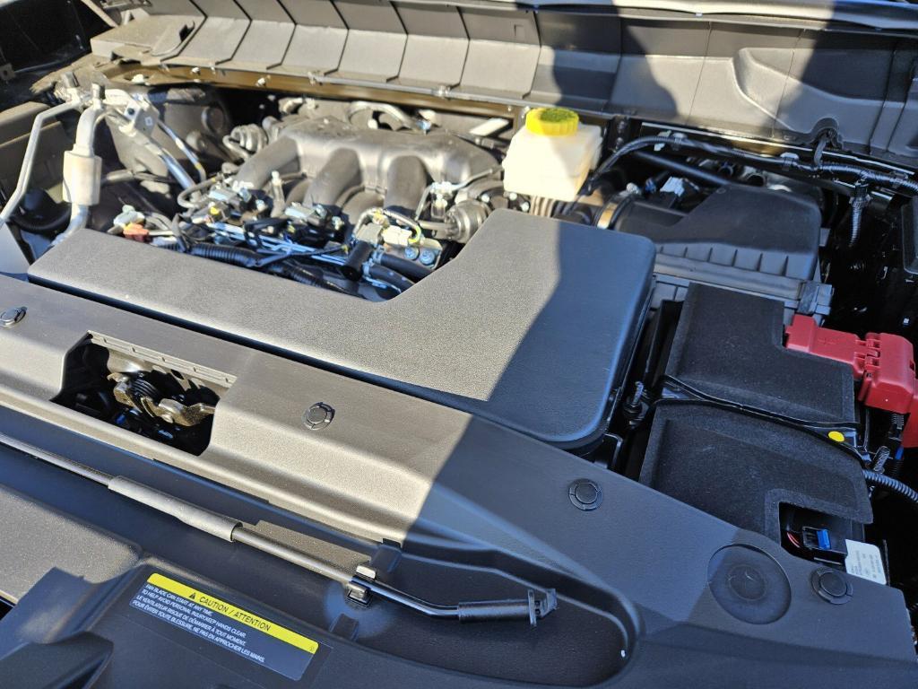 new 2025 Nissan Pathfinder car, priced at $41,990