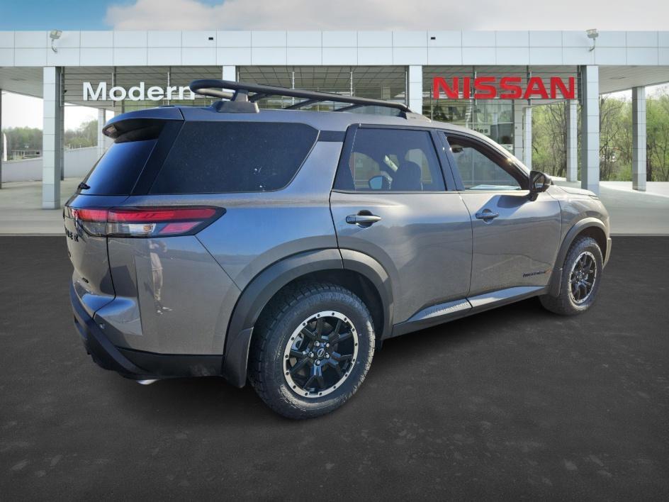 new 2025 Nissan Pathfinder car, priced at $42,240
