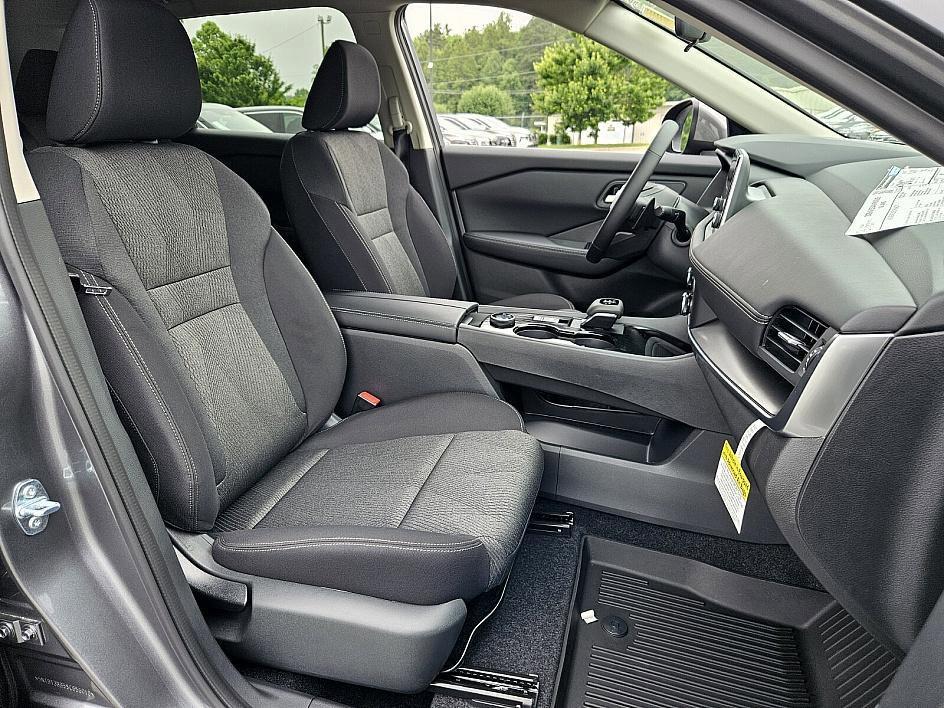 new 2025 Nissan Rogue car, priced at $30,828