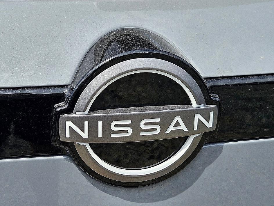 new 2025 Nissan Pathfinder car, priced at $41,656