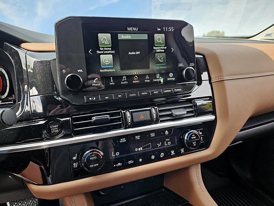 new 2025 Nissan Pathfinder car, priced at $41,656