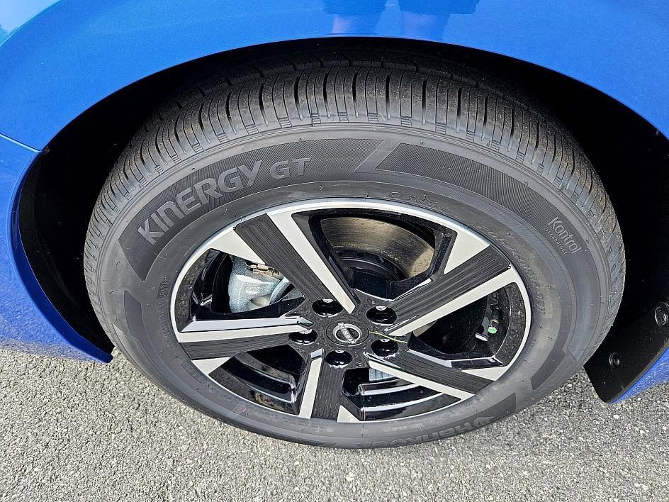 new 2025 Nissan Sentra car, priced at $23,335