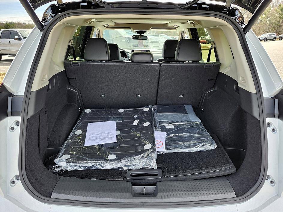 new 2025 Nissan Rogue car, priced at $39,300