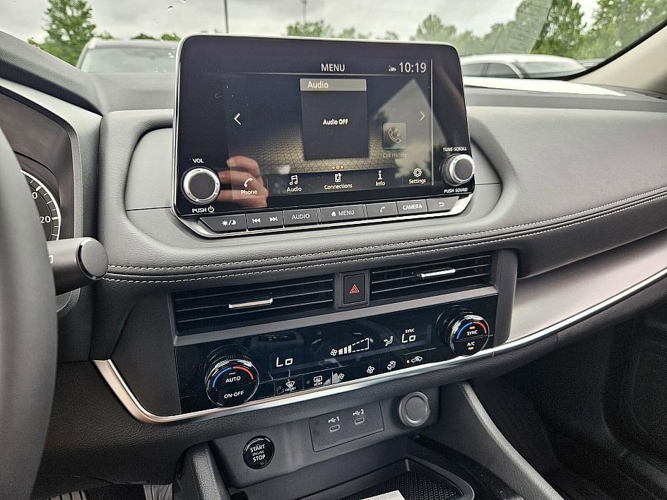 new 2025 Nissan Rogue car, priced at $29,485