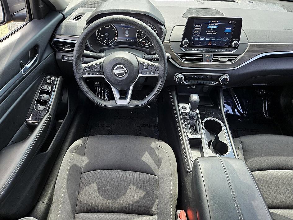 used 2023 Nissan Altima car, priced at $21,399